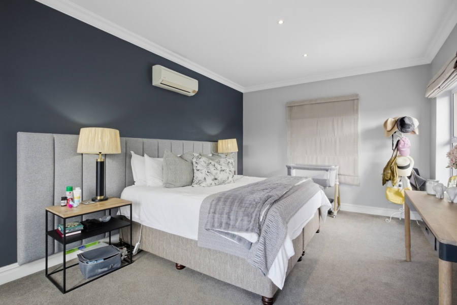 4 Bedroom Property for Sale in Val De Vie Estate Western Cape